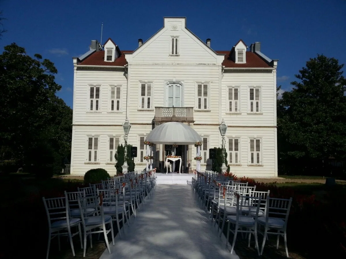 Left image
